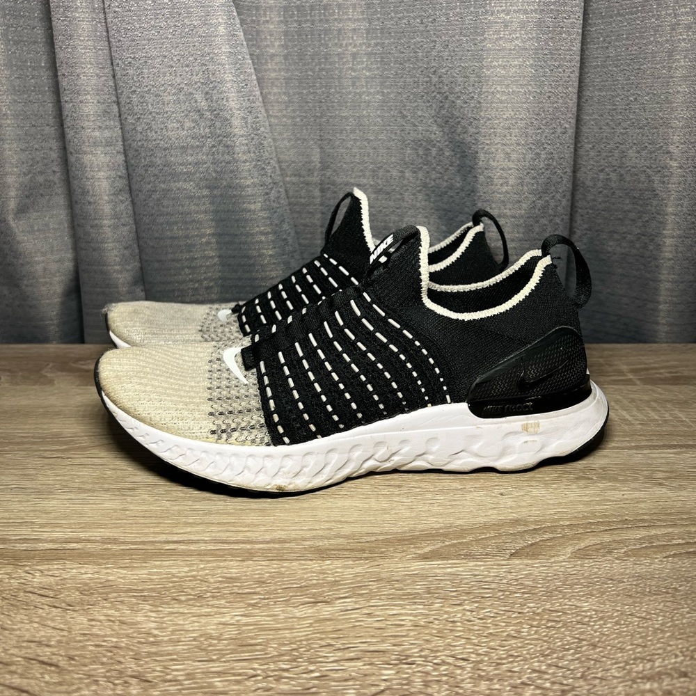 Nike React Phantom Run Flyknit 2
